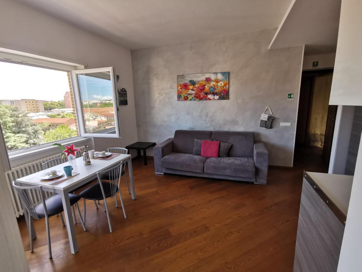 Locazione Turistica Marinella Roma Villa Buitenkant foto